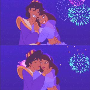 男人女人不穿衣服 男人大香蕉捅女人的屁股
